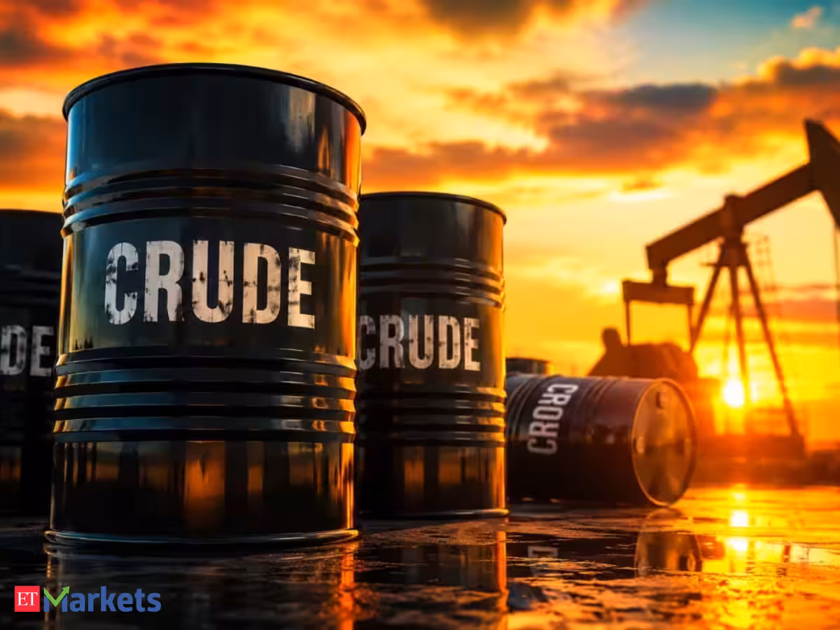 Нефть упала до $105 на фоне смягчения санкционной политики Трампа