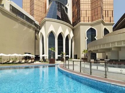 Bab Al Qasr Garden 65 3