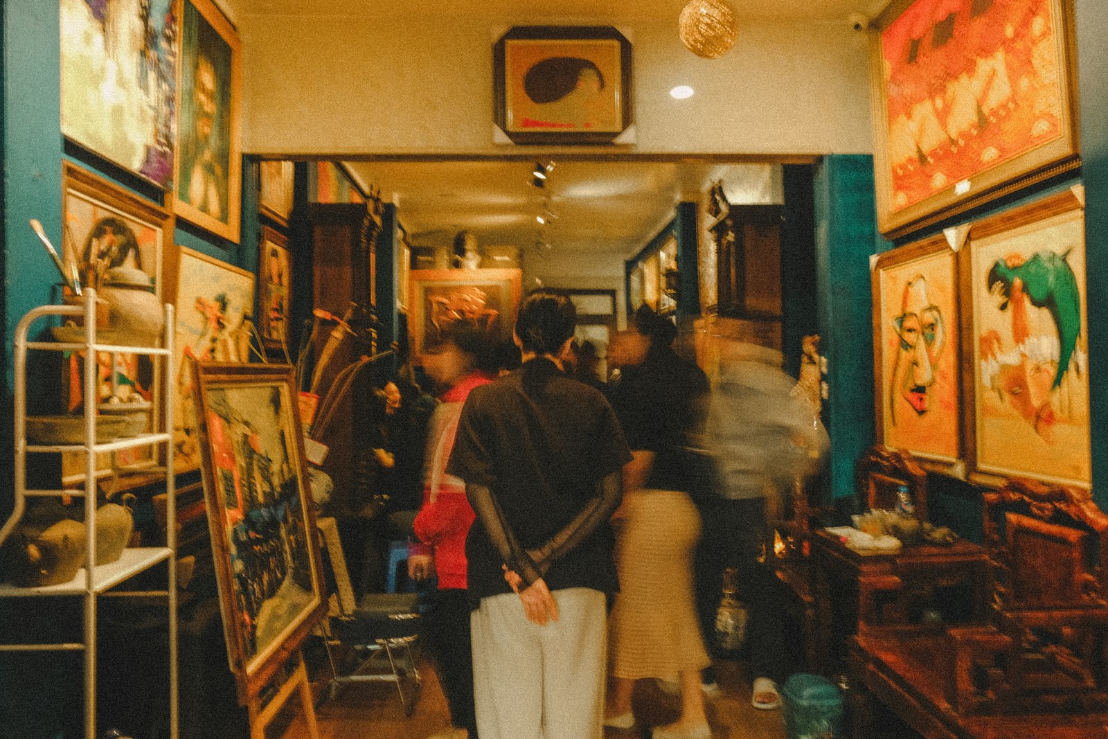 Leila Heller Gallery · летняя групповая выставка
